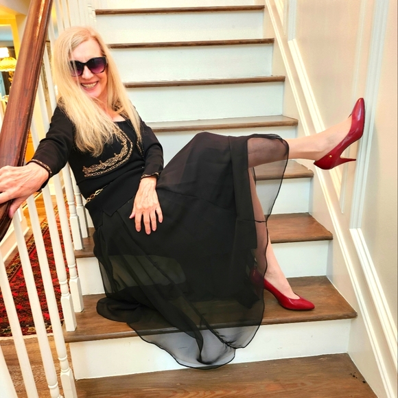 Vintage Silk Skirt (Medium) and Grace Dane Lewis Knit Top Small, $68 - Picture 1 of 16